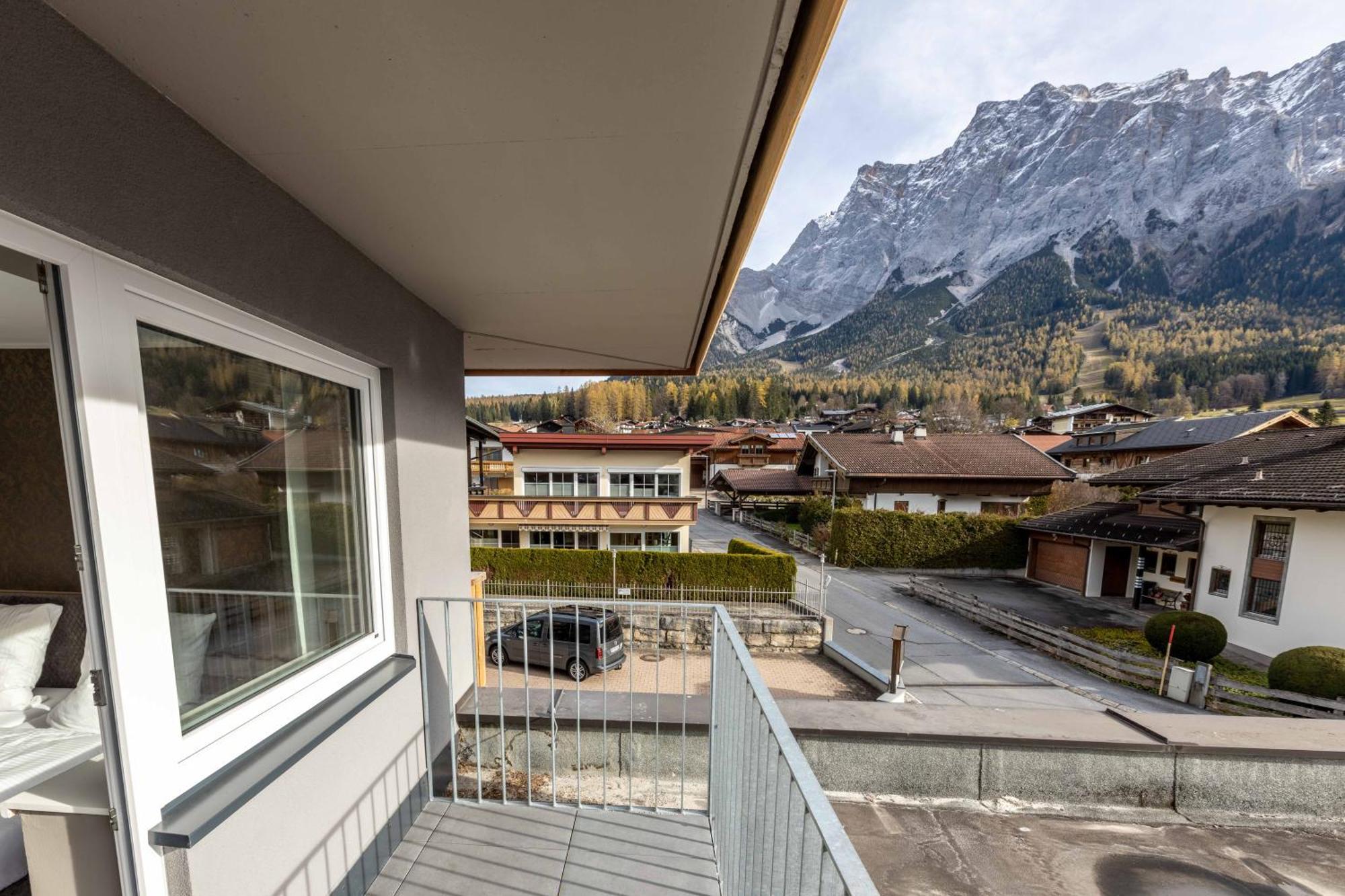 Zugspitz Residence Ehrwald Rum bild
